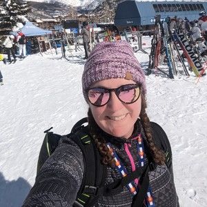 Meet your Posher, Kelly